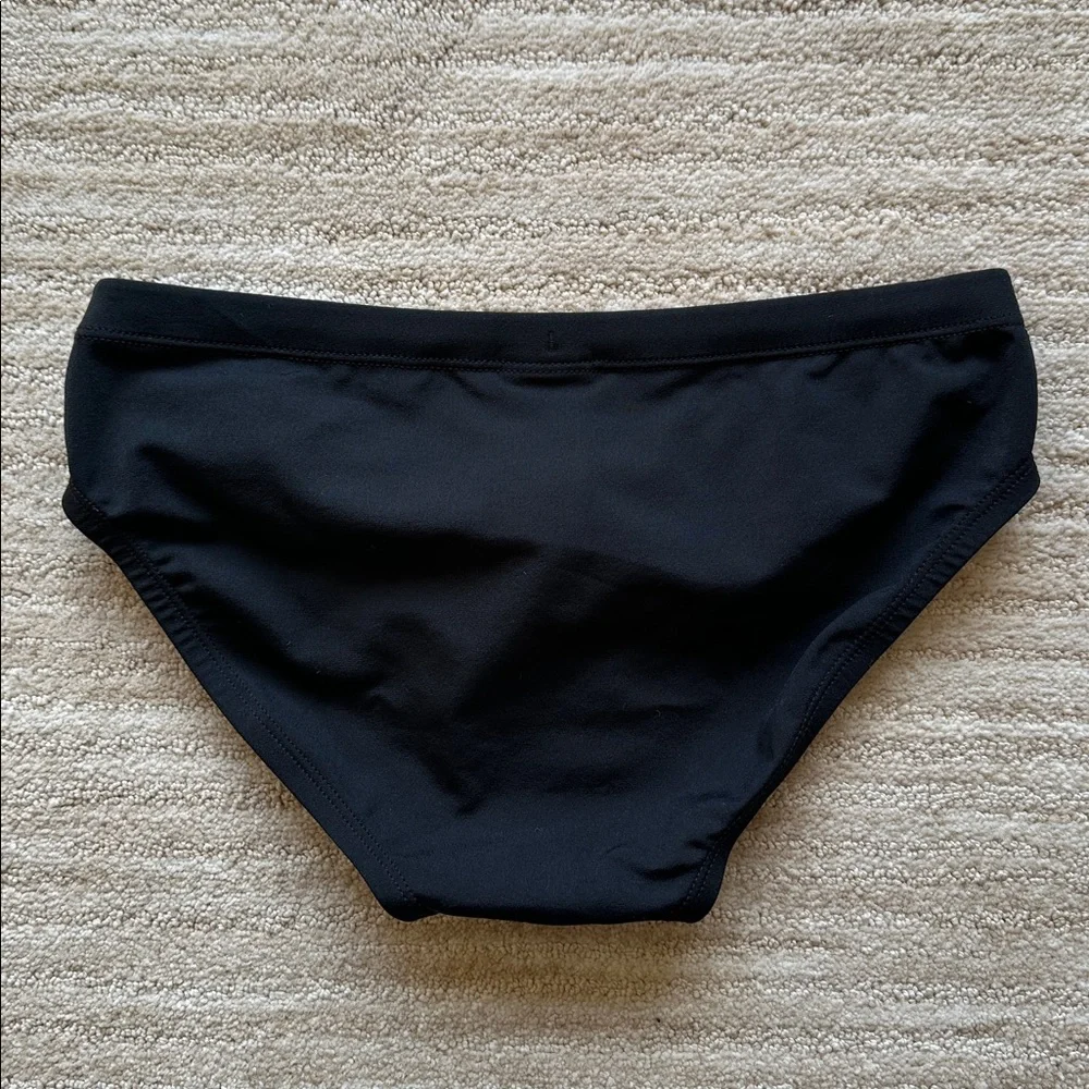 Like New Nike Swim HydraStrong Essential Black Men's Swim Brief Size Medium 30”